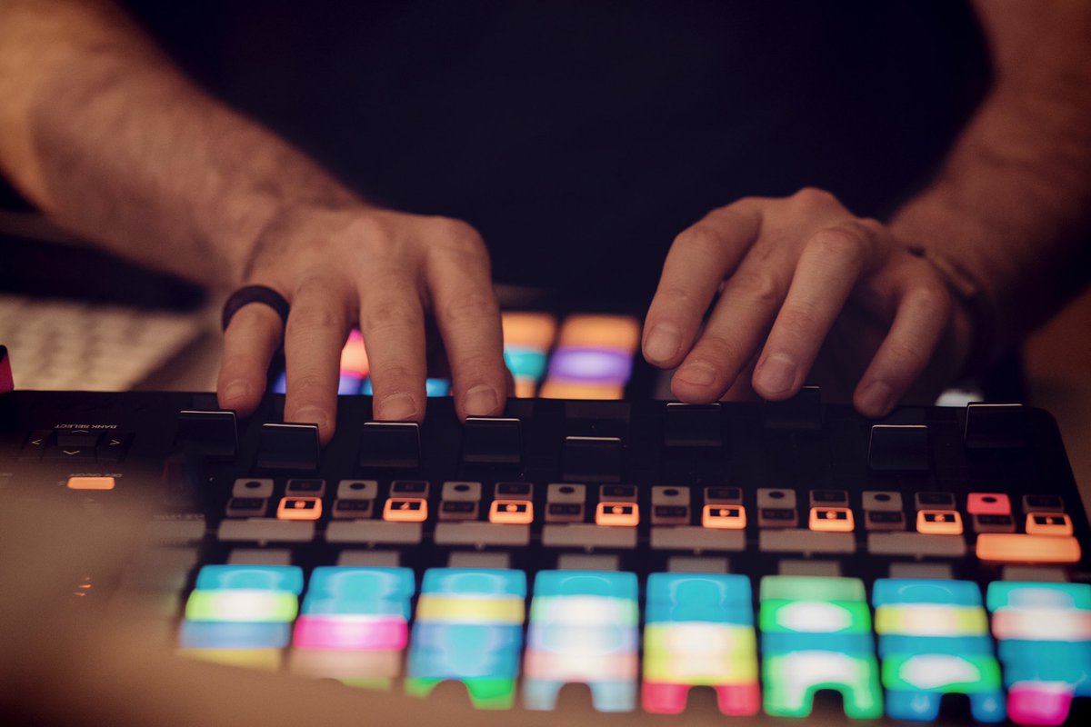 YouTube Space LA tweet media