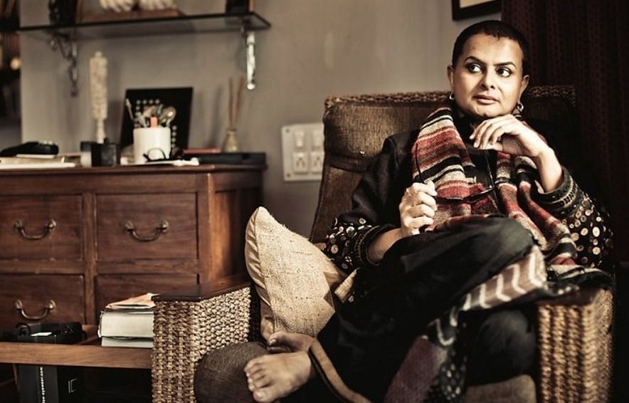 Rituparno Ghosh was a phenomenal filmmaker, whose films explored gender roles and queerness within the family and society. They embodied their art in the form of a very public transformation from a male identity to a gender fluid one. I love their "Dosar" and "Unishe April".