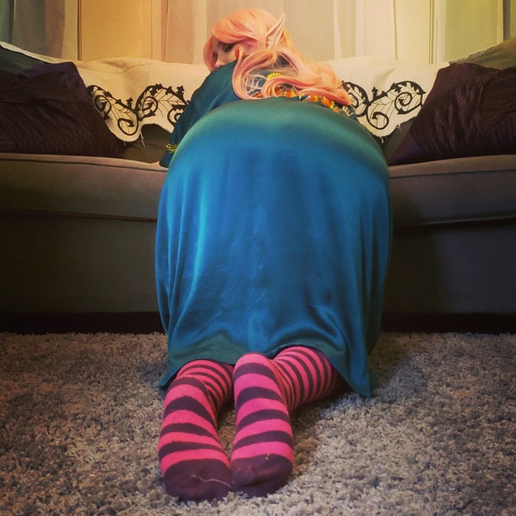 DelviraDees's tweet photo. Caught you looking...

#socks #bbw #elfbabe #giantass https://t.co/GVjVmKqHvh
