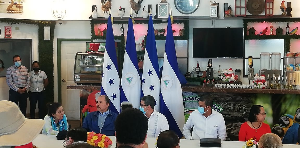 #ÚltimoMinuto El Presidente de la República de #Nicaragua, Cmdte. Daniel Ortega, comparece está tarde junto al presidente de #Honduras, Juan Orlando Hernández.