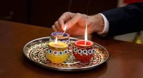dodaniajay's tweet photo. Let's Celebrate the festival in the true sense by spreading joy &amp; light up the world of other's 
HAVE A HAPPY SAFE &amp; BLESSED #Diwali ♥️ https://t.co/hfKXBe2tsF