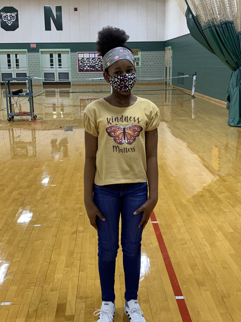 5th grade students used post-it notes to spread kindness. Happy World Kindness Day! #CrestonPride