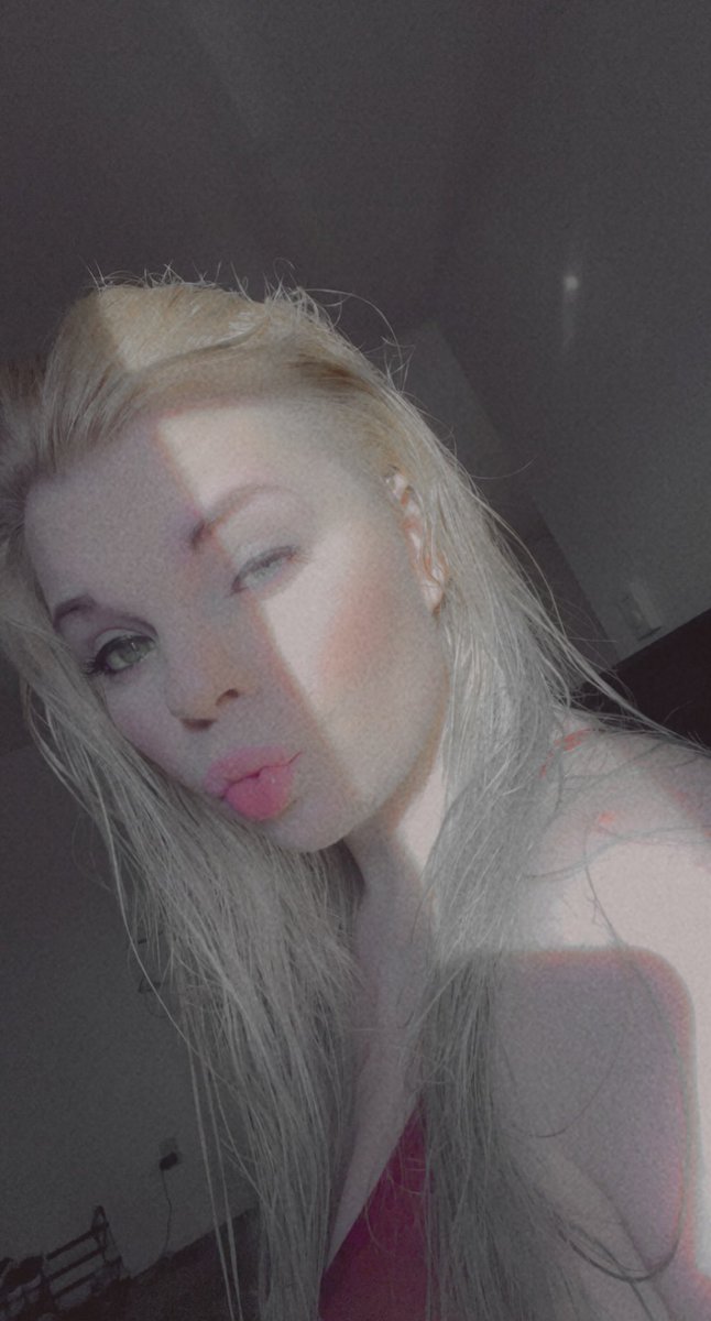 elfantasy7's tweet photo. Did you know that my onlyfans is $7 for a whole month?? Now you do 🤪 enjoy daddy 
https://t.co/5PhVHFNYWN 
#FridayVibes #BabyGirl #SugarBabies #November #onlyFans #OnlyFansTip #sellingcontent #Onlyfansnewby #onlyfanslink #onlyfanlink #onlyfanspromo #onlyfanpromo https://t.co/HBL995TwQJ