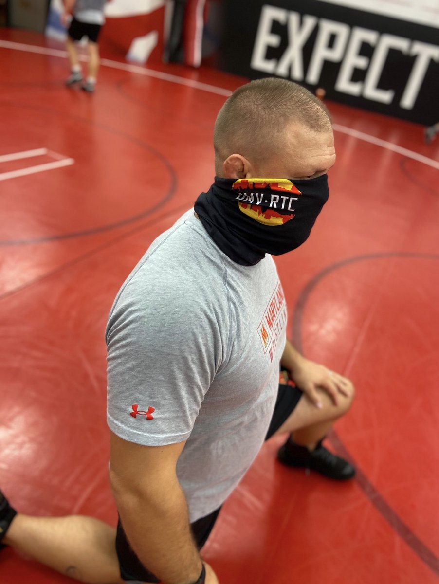 DMVRTC's tweet photo. π¨Director of the RTC, @alextclemsen wearing his neck gaiter at practice! Help support the athletes & get an awesome neck gaiter that you can wear 12 ways β via the link in our bio!! π¨
ββββ
#MaskUp #OneMaryland #StrongerTogether #Terps #DmvRtc #NeckGaiter #fridayvibes https://t.co/1kSB5HDC7h