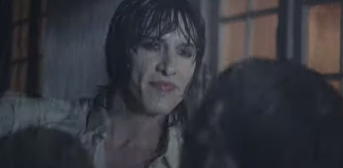 Yuuneeqorn's tweet photo. OH MY GAAWWWWD. Im crying. Im full of emotions. I felt Rem's and Emerson's pain. This video is a fuckin masterpiece. If you dont like it, there's something wrong with you
#tonightisthenightidie @PalayeRoyale
https://t.co/H9J0oMaHoi https://t.co/SWU1YWhLE4
