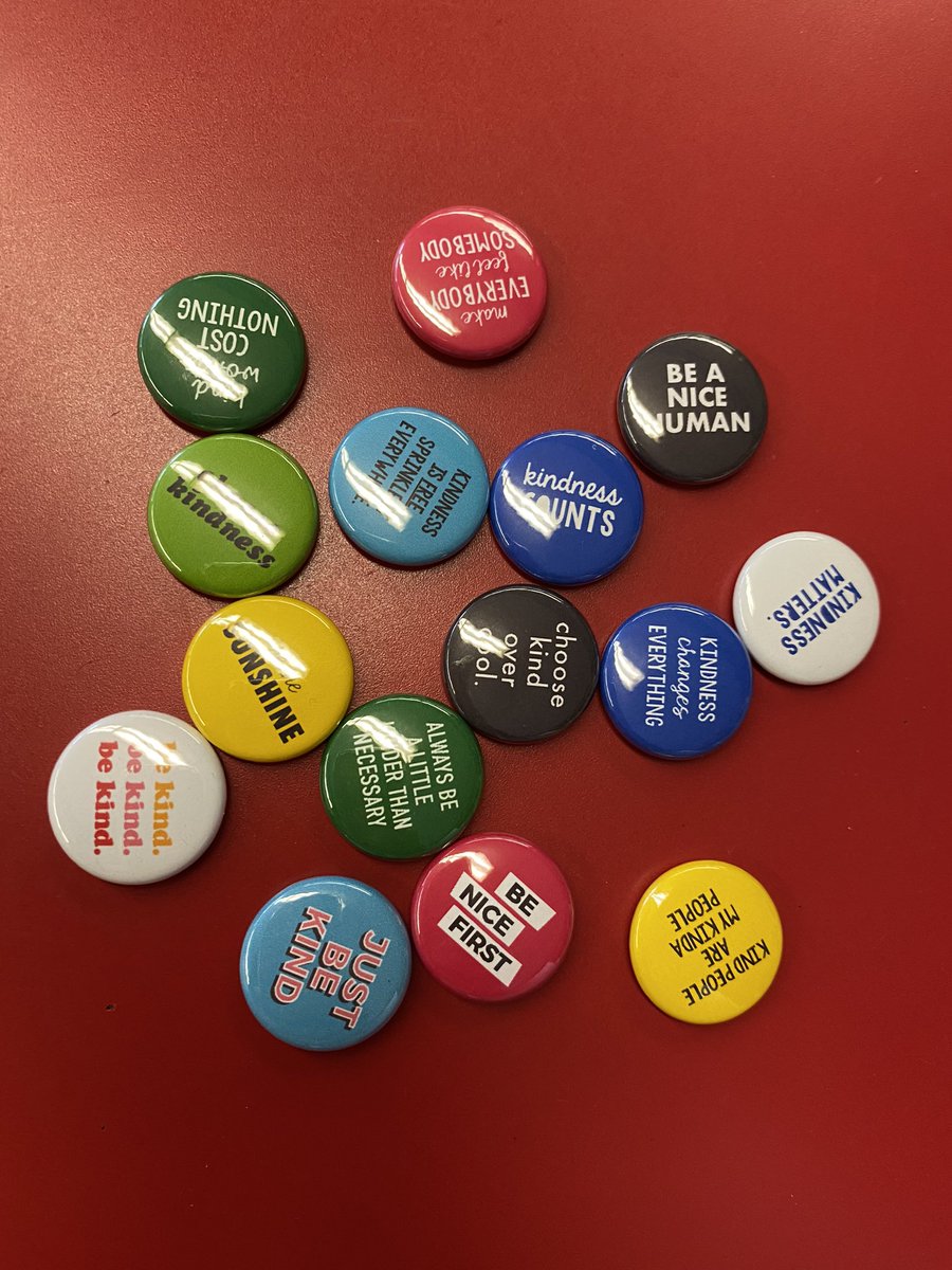 Happy World Kindness Day! Our class spent the day putting the “I” in KIND! We collected clothes to donate to the PTA Clothing Bank, rocked our kindness buttons, and picked random acts of kindness to do. #firstgrade #bekind #KindnessDay