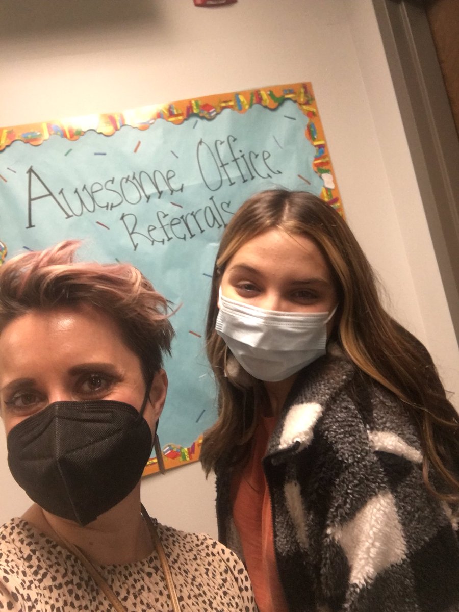 rpemshuskies's tweet photo. 3 of 3: Proud to show off this week’s EMS Awesome Office Referrals! #huskypackpride https://t.co/VD62E5EXgE