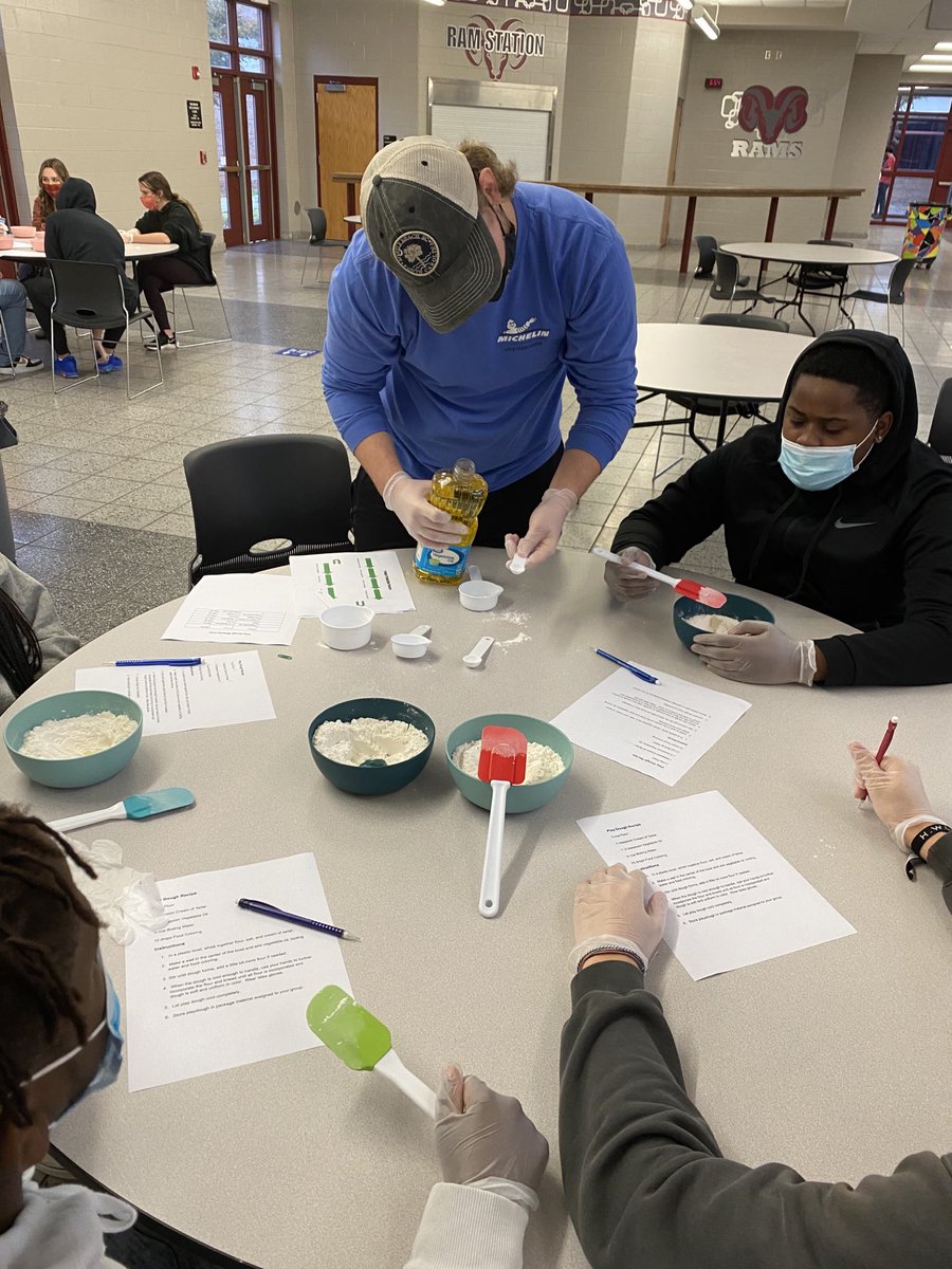 DavidPCoyne13's tweet photo. Enjoyed watching young entrepreneurs engaged in product development ⁦w/ Mrs. Hackman @Westside_A5⁩ #CATE https://t.co/WG3YODKuPa