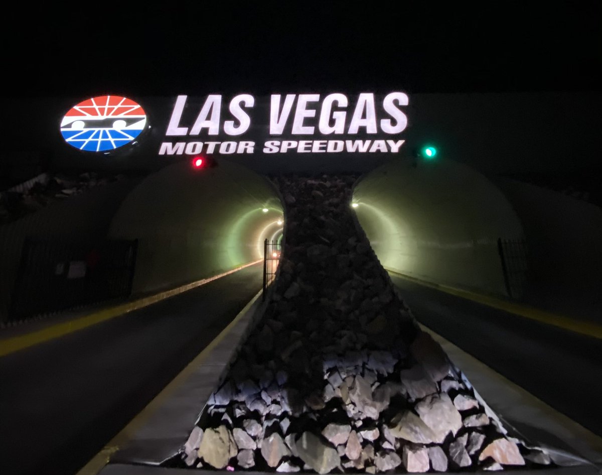 California Superbike tweet media