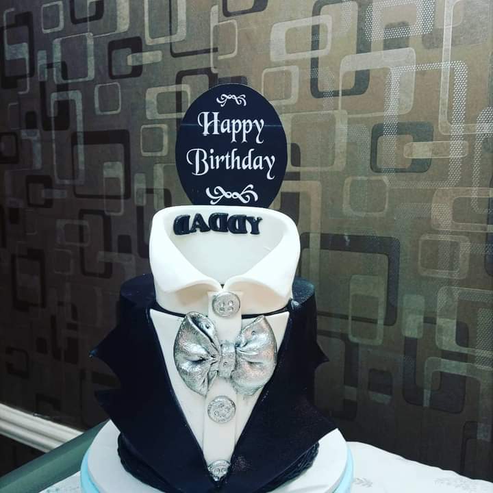 akighir_aver's tweet photo. Cake with us @aver cakes and pastries 08068554752, and thank us later. 
#yummy
#cakes
#sweetness
@NgunanMercy 
@EricaNlewedim 
@Lindy_Lindii 
@agi_foundation 
@SlayWit 
@MalikToheeb2 
@flofash 
@MI_Abaga 
@Hemlen26 
@barristertracy 
@inclusivefrnds 
@moaazelnagar1 
@davido https://t.co/QZtuHg4Lgi