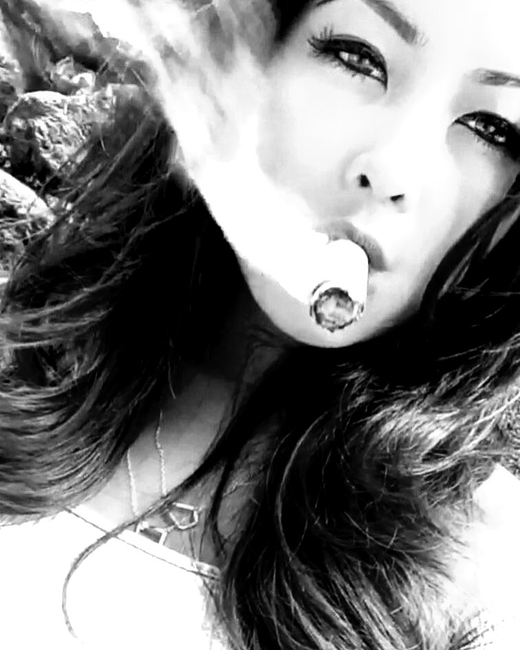 Thinking of you...💋

youtu.be/LAzPX37YuLc

#weekendvibes