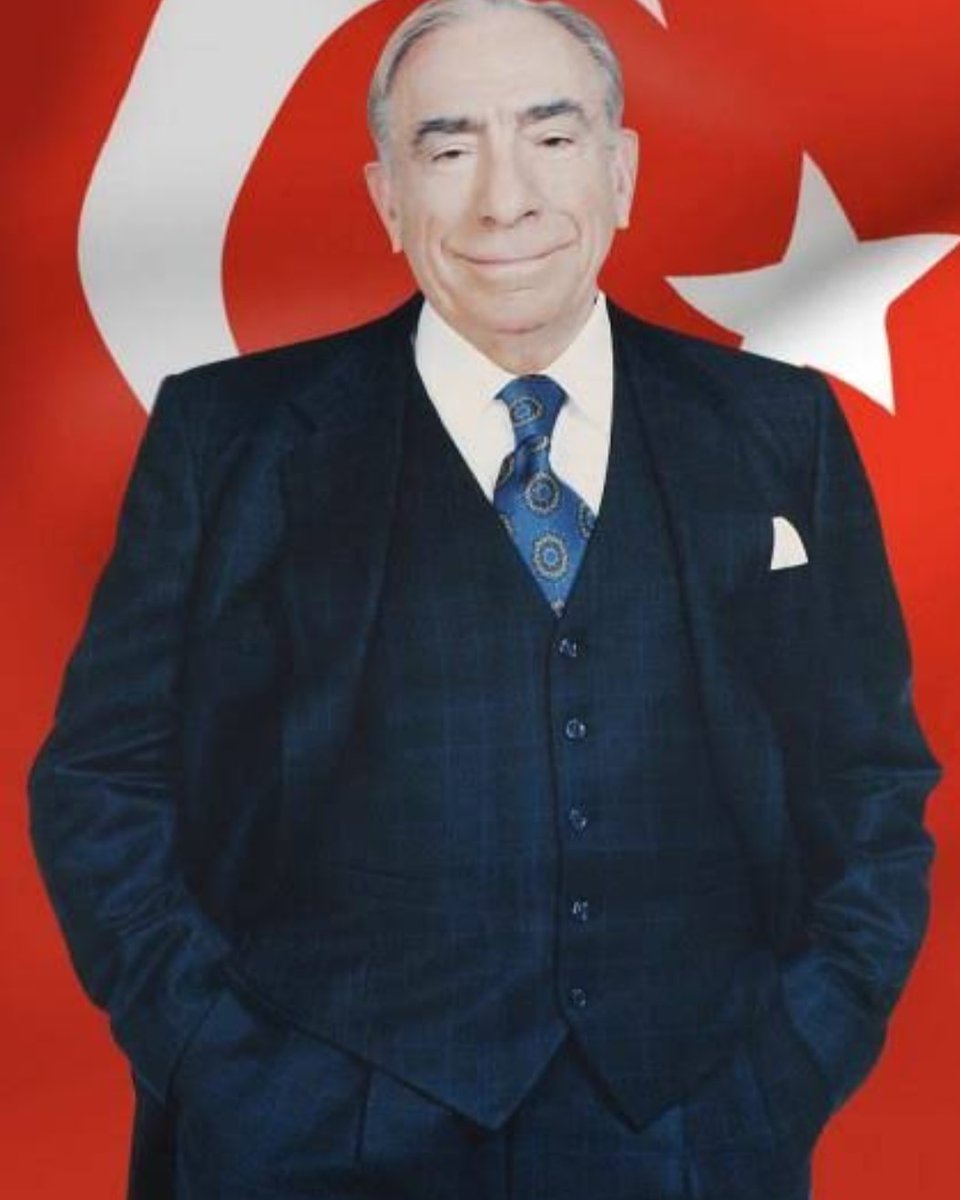 CihanBerdbek's tweet photo. Sürülsemde fizan'a bu davanın uğruna,
Kavlimdeyim bilesin el sürdürmem bağrına,
Sen ki mahşerden seslen ses vermezsem cağrına,
Gök girsin kızıl çıksın dönmem beri başbuğum.

Cihan BERDİBEK https://t.co/eYlgq8YSMF