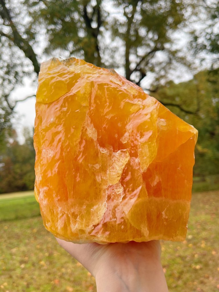🌞🍂 Autumn Giveaway 🍂🌞

To enter:
• follow me
• RT this tweet 
• tag a friend

Extra: each new comment with a new tag qualifies as one additional entry

Winner receives this giant 7lb 11oz Orange Calcite chunk 🍊

🌞 Ends 10/19 🌞