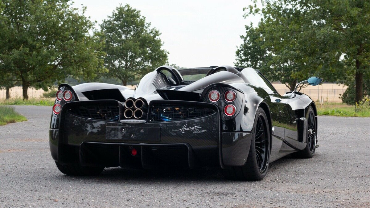 CarWithStyle's tweet photo. Limited Production of 100 Vehicles
764HP - 6.0L AMG V12
7-Speed Gearbox
1280Kg 

1 Owner -First Registered 31/08/2020 - 60Km 

Finished in Nero Blackstar
Black Leather Interior
Exterior Layout: 2-Tone Bodywork
Exposed Carbon
Titanium Interior Dials
Red Brake Callipers https://t.co/hOmVlQtTWk