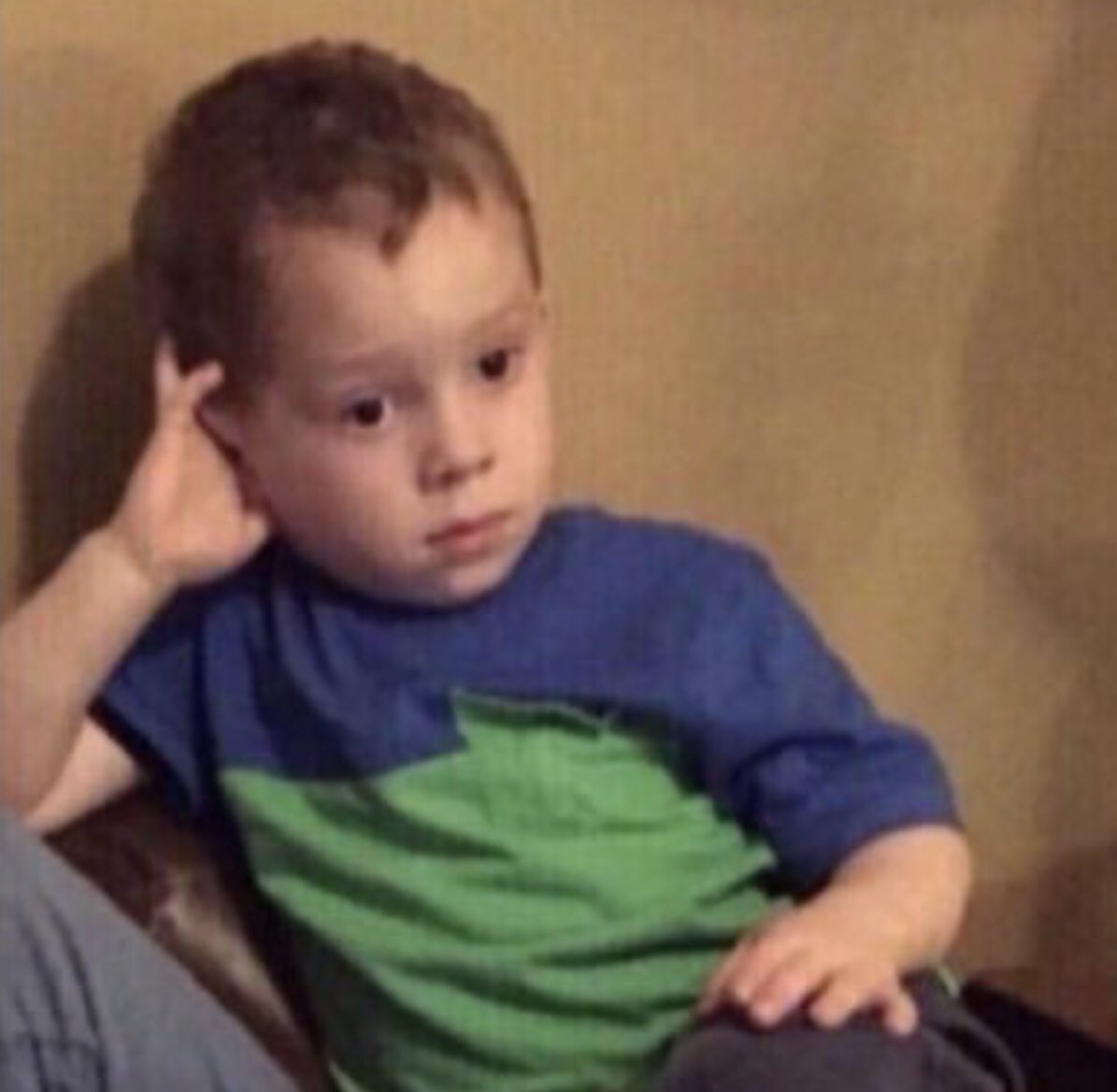 paulasrulesss's tweet photo. yo viendo como escoge a Currice vs yo esperando a que Miriam escoja a Sergio para el regreso #LaVozBatalla https://t.co/eWaRa2gkhz