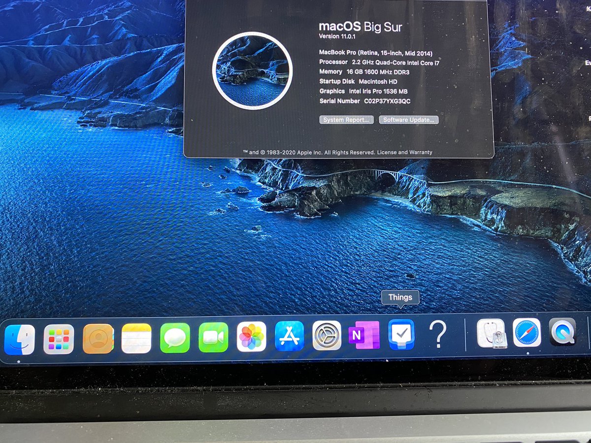 alfan's tweet photo. I just did a Mac OS “update” and my dock icons went back 20 years. 🤦🏻♂️ #macOSBigSur #UglyDockIcons #WhyAppleWhy https://t.co/sAkgCUNNfU