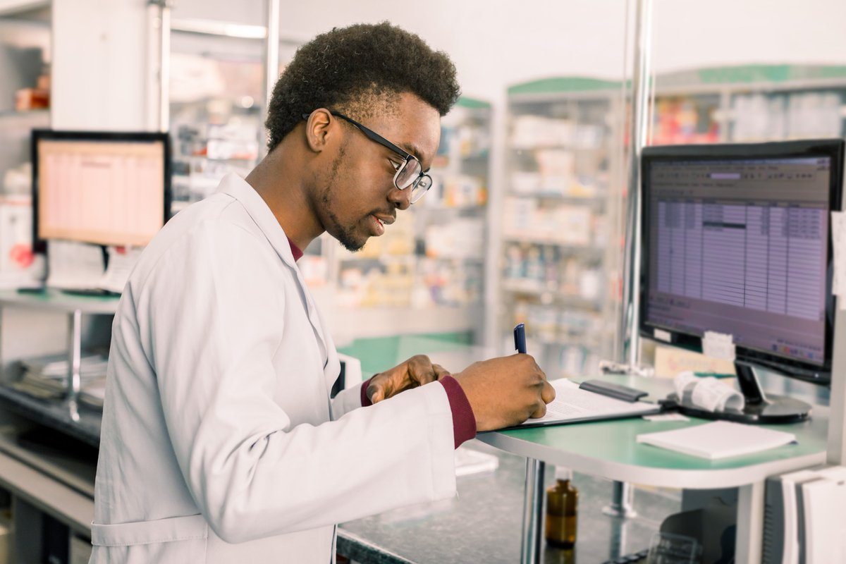 citytechcsc's tweet photo. Online Pharmacy Tech Training Starts 11/17
Get certified as a Pharmacy Technician for a flexible,
entry-level job with opportunity for advanced education.
https://t.co/bKpBp9dSRR
https://t.co/wwhq3oTqIS
#pharmacytechnician #pharmacytech #jobseeker https://t.co/Z18lh9rBY2
