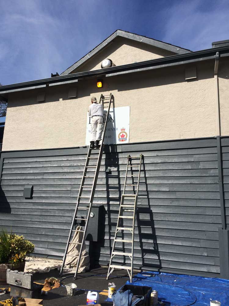 kingpaintworks's tweet photo. Leave the painting to the professionals #hireapro 604-551-5826 #vancouver #kingpaintworks https://t.co/fn9EJq1LfW https://t.co/VIDmj5E4PB
