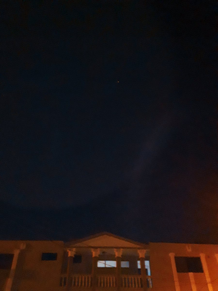 alejatw1's tweet image. Hace mucho tiempo que no veía una estrella brillar tanto...✨
#itsbeautiful