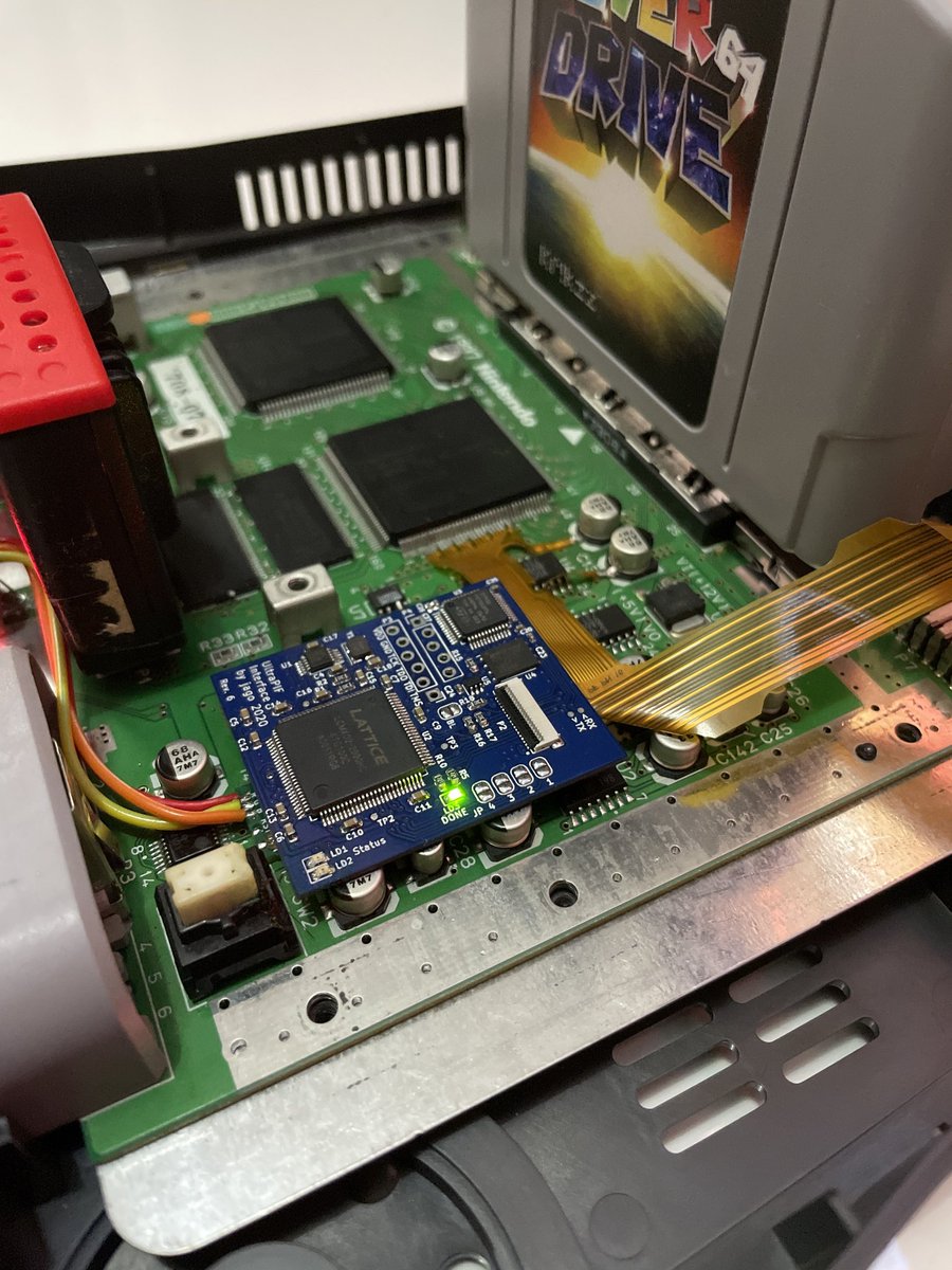 romainbrami's tweet photo. L'ami @djpweb a réussi à marier l' #UltraPif avec l' #UltraHDMi et ça fonctionne parfaitement. Bravo à lui pour son installation super clean. Cc: @Matt_RetroGamer @FFVIMan https://t.co/u00dRuXHeq