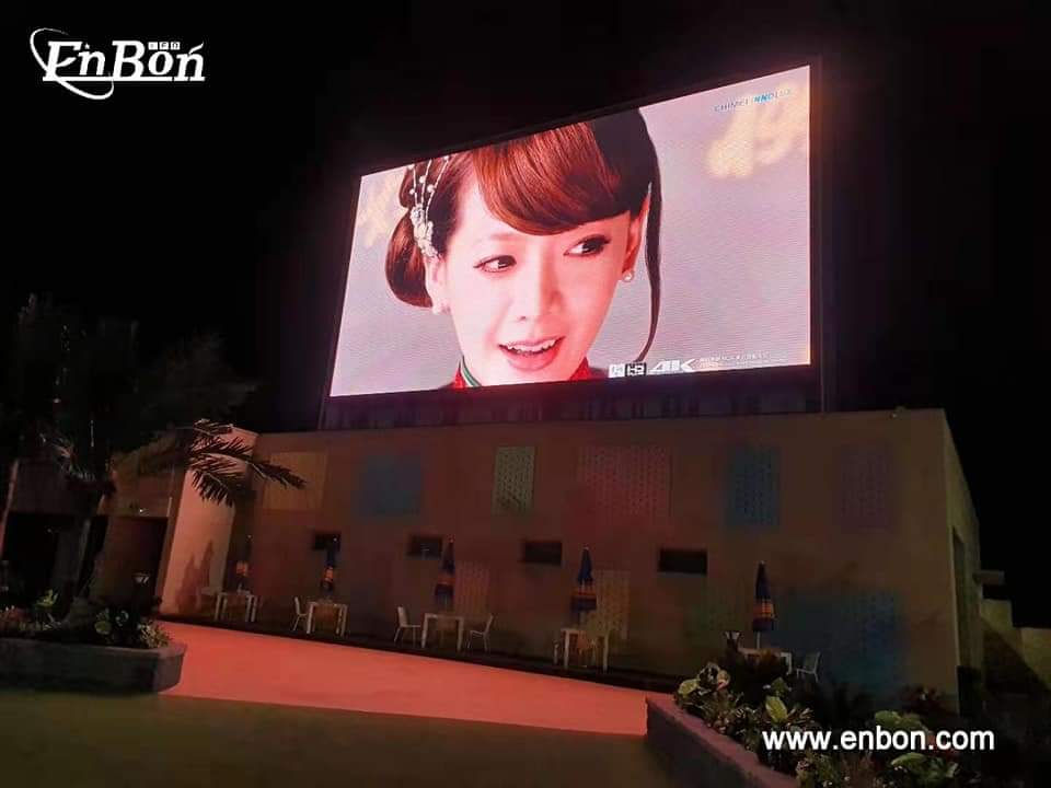 InditechL's tweet image. Pixel: P2.5 
Cabinet: 576x576 / 500x500 
Type: Outdoor/Indoor Screen 
Controller: Novastar 
Brand: Enbon India
YouTube: youtu.be/yC9e8Ekz5Ug
Instagram: instagram.com/p/CHi9pYhHic4/…
Contact: +91 9044553141 (WhatsApp)