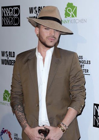 Adam Lambert as snails, a thread