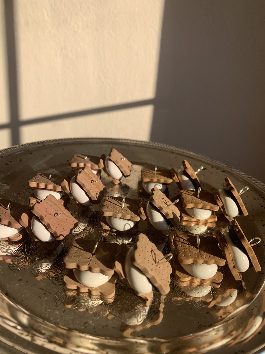 shopgeminidaze's tweet photo. less than an hour until it’s time to snack 🥰 https://t.co/CBg5tqOtxo