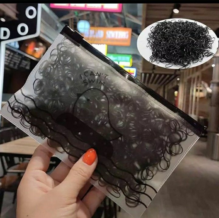 of_roxy's tweet photo. Kindly retweet pls my customers might be on your TL

You can place your order via watsapp by clicking on the link below https://t.co/T0t2i6tVje https://t.co/gxFK5anAIp