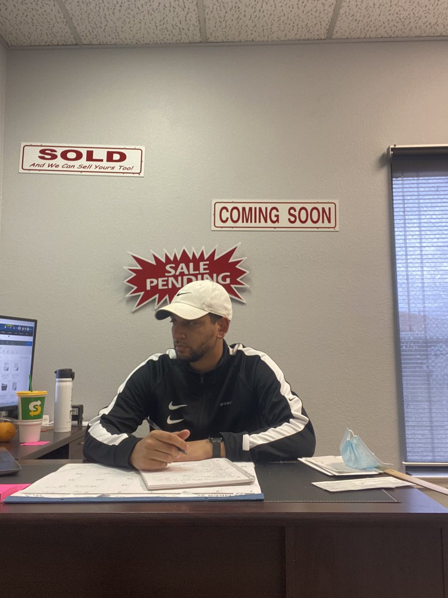 MattJohnson916's tweet photo. I’ve come along way in this real estate world. Been working hard and I’m excited to show y’all what’s next #workingman #moretocome #gothome🏡 https://t.co/XMsRrdjOEo