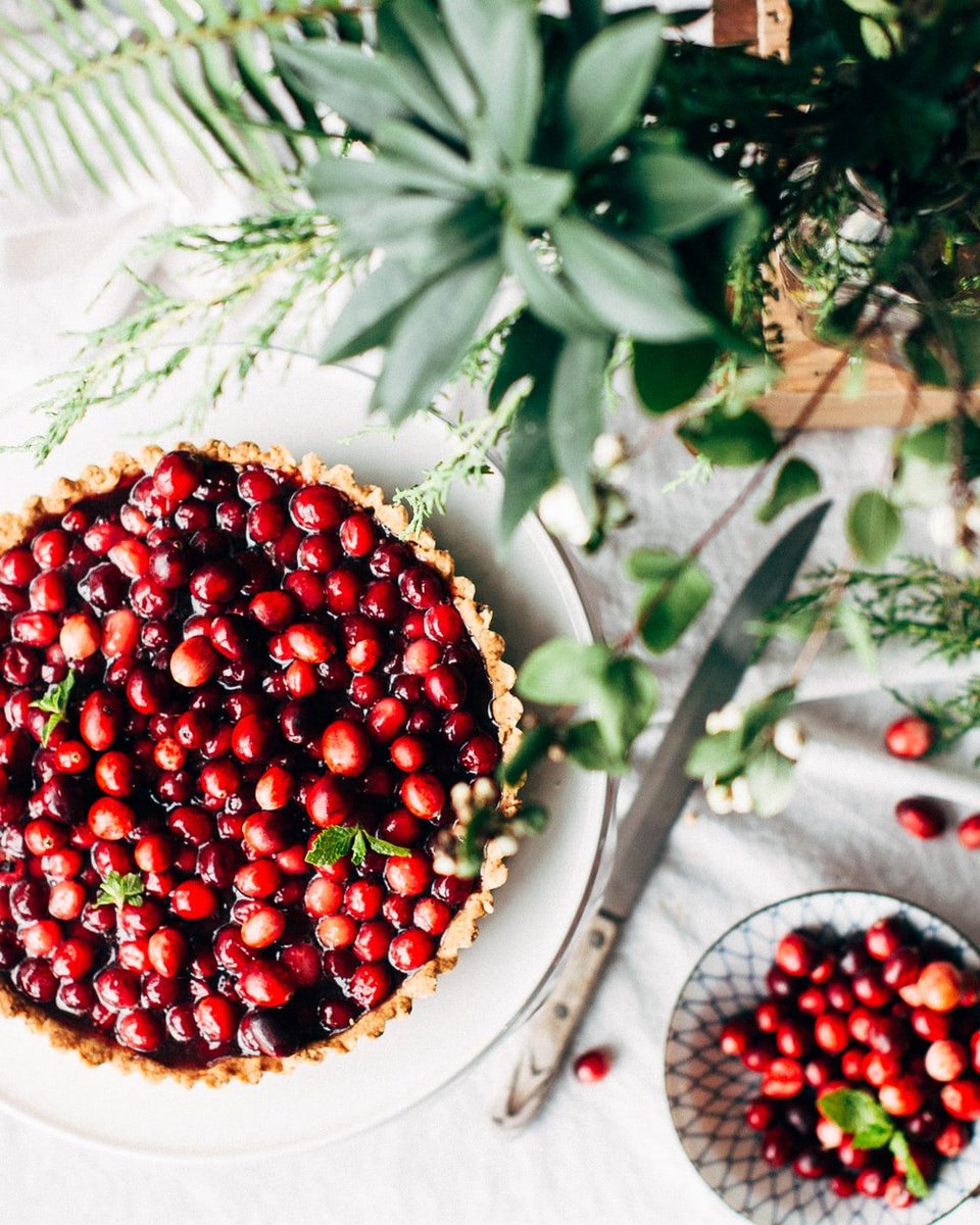 VisitingAngelsK's tweet photo. The holiday season is right around the corner and it's going to look a little different this year. Here are 11 tips for helping Seniors stay healthy during the holiday season: https://t.co/q17lnBlu6D #seniors #holidays #Kirkland https://t.co/Hhq4BdFeR3