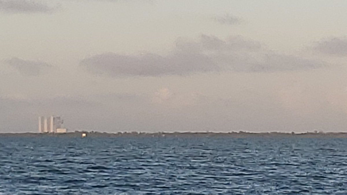 gregwolcott's tweet photo. @ulalaunch I think I'm in one of those circles... #goforlaunch https://t.co/FplMkk9XWZ