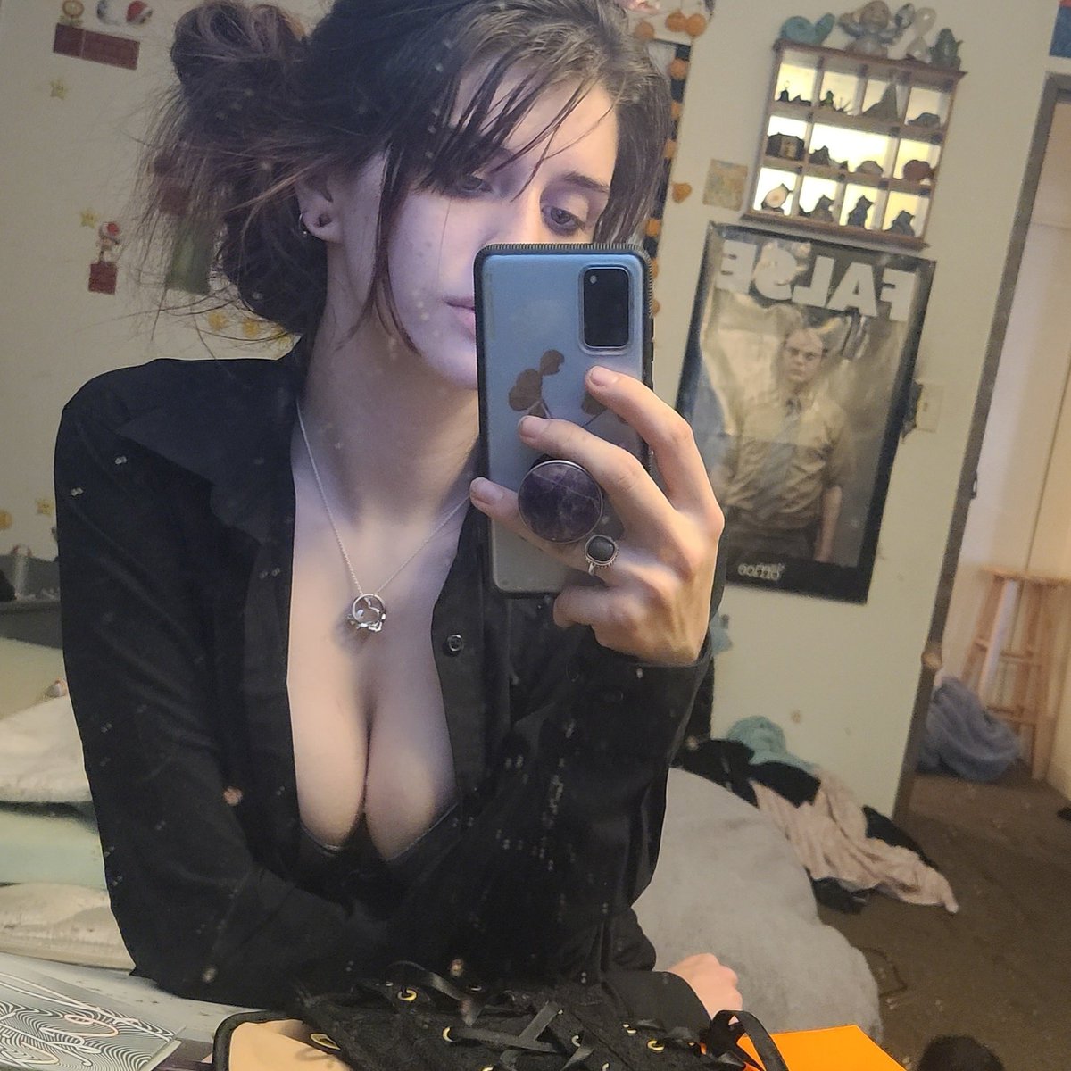 perkyflower's tweet photo. #NewProfilePic #OF #onlyfans https://t.co/t9Eq4Gm5tY