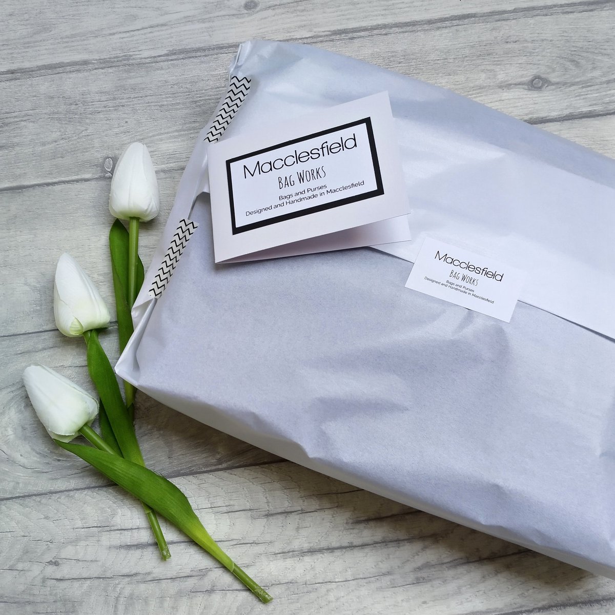 Maccbagworks's tweet photo. Sending #gifts ?? All my bags are wrapped in tissue and have the option to choose a #giftcard and #giftmessage at no additional cost πππ @BritishCrafting @UKGiftHour #supportsmallbusiness
https://t.co/IsOWx1LOaj https://t.co/m82VfdKnZY