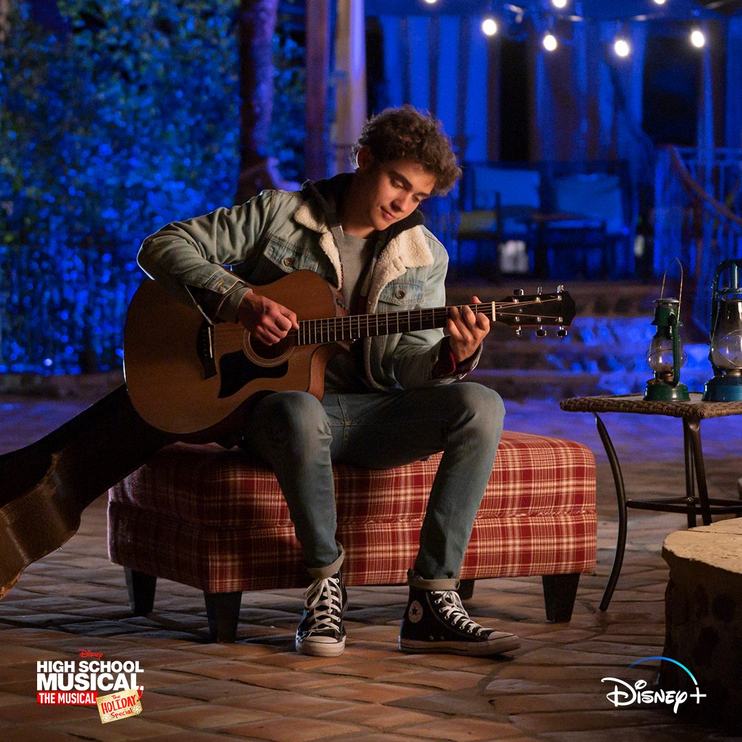 Disney tweet picture