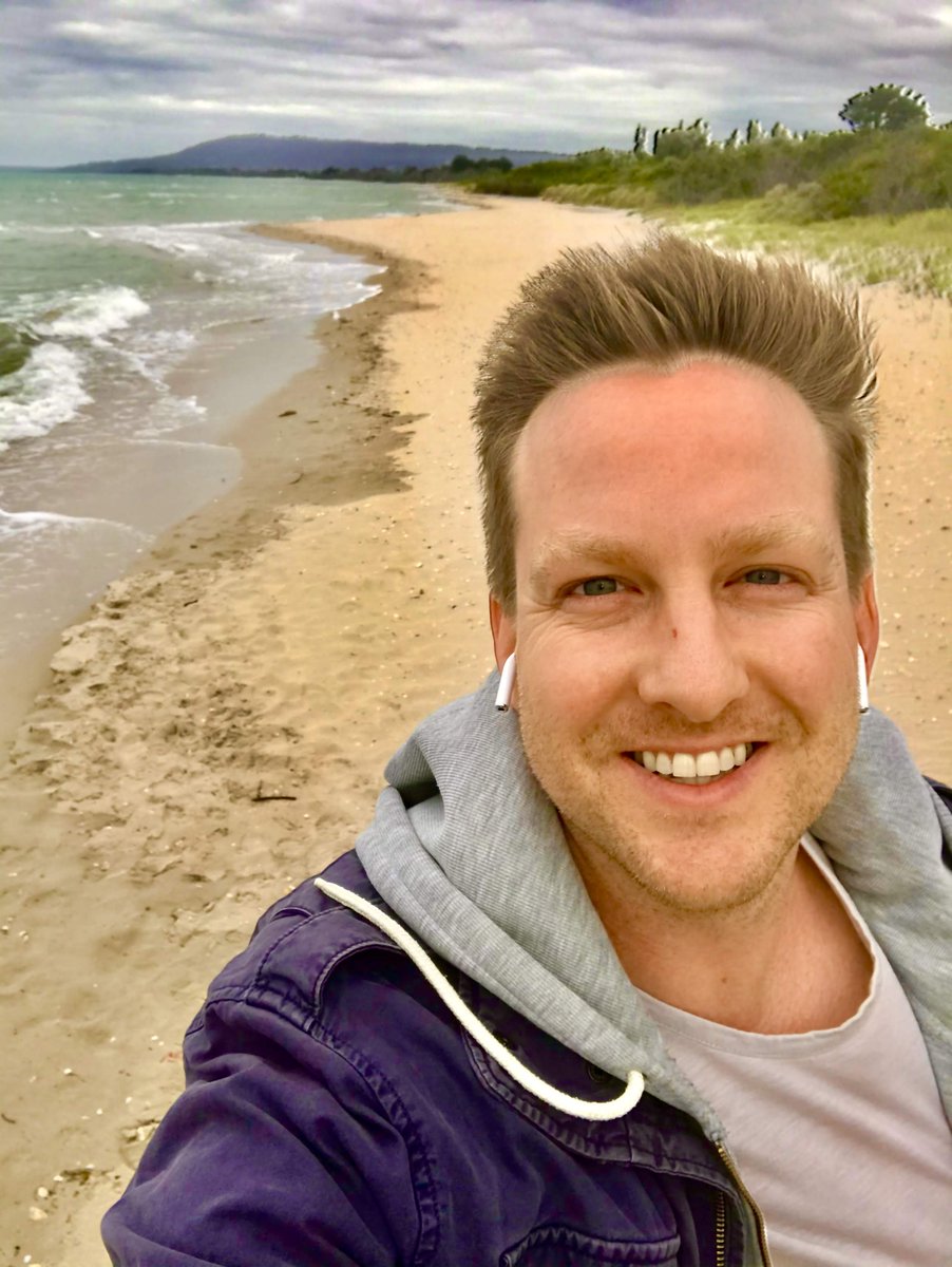 ItsAaronMac's tweet photo. I am so excited for the 5 day Video Kickstart Challenge!

If you haven't registered yet, click the link below to join!

https://t.co/FusqGC9NtD 

If you have any questions, feel free to comment them down below! 😉 https://t.co/JB3flM4nEw