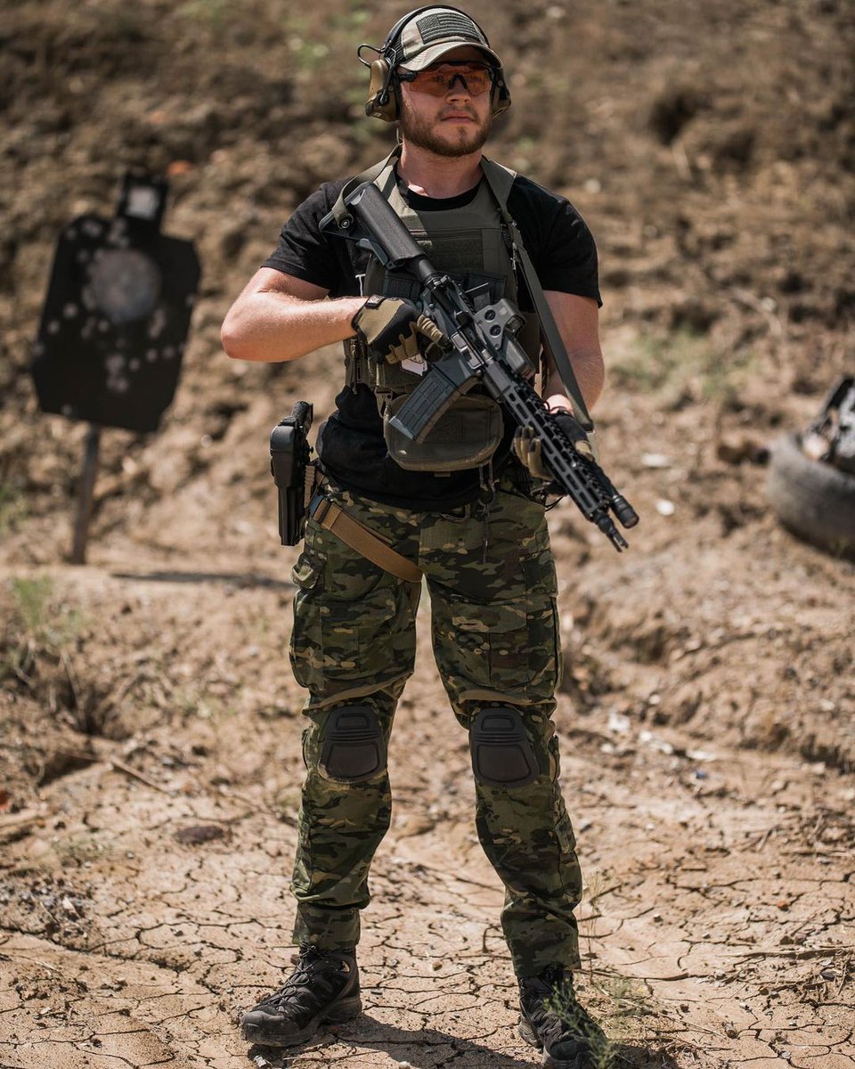 Fan Photo Friday w/ Wraith Defense
"Got some spectacular photos yesterday with the boys - meet l_therebellion_l , our official brand representative, and resident badass." 
Use code 'CODE10' Now through November 30 for 10%! 
hoplitearmor.com