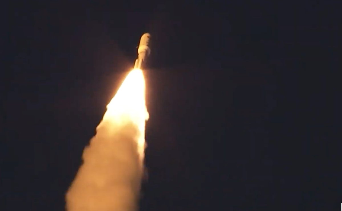 ulalaunch's tweet photo. To recap, #AtlasV launched at 5:32pmEST (2232 UTC) from Cape Canaveral for @SNatReconOfc. At the request of our customer, this will conclude our live coverage of today's countdown and #NROL101 liftoff. https://t.co/M91ugJaYds https://t.co/In3sxHg4cd