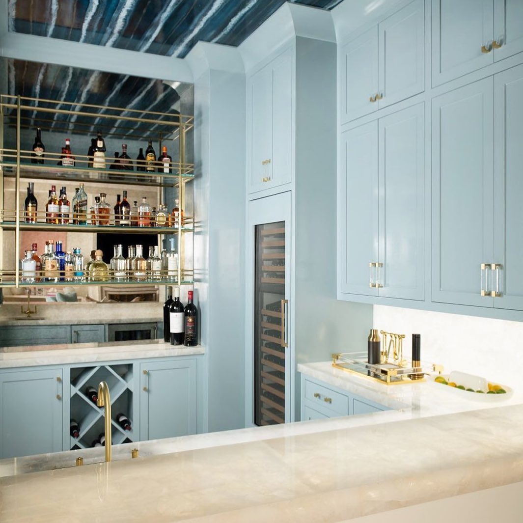 CustomRobert's tweet image. Feeling blue💙🍸 Built by @CustomRobert #RECH #robertelliottcustomhomes