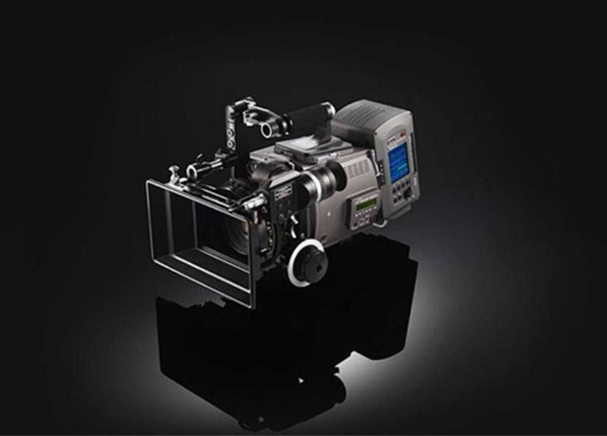 tec_cinema's tweet photo. چهار دوربین برتر سینمایی از نظر آکادمی اسکار در سال 2017 

۱- ARRI Alexa 
۲- Red Epic
۳- Sony F65 CineAlta
۴- Panavision Genesis https://t.co/0vvBR8MxD6