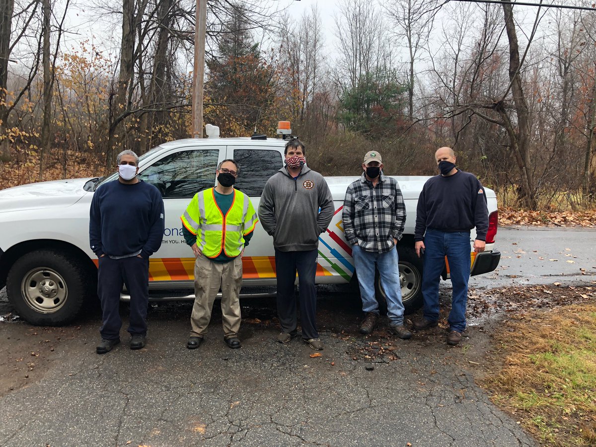 Teams of <a href="/nationalgridus/">National Grid US</a> employees giving back to three veterans by helping with yard clean-up before the snow flies! We are privileged to give a little back to those who served this great nation. <a href="/PNHINC/">Project New Hope Inc</a> <a href="/AletaNGRID/">Aleta M. Fazzone</a> <a href="/Whitee42/">Ed White</a> <a href="/DeRoseNGRID/">Joanne DeRose</a>