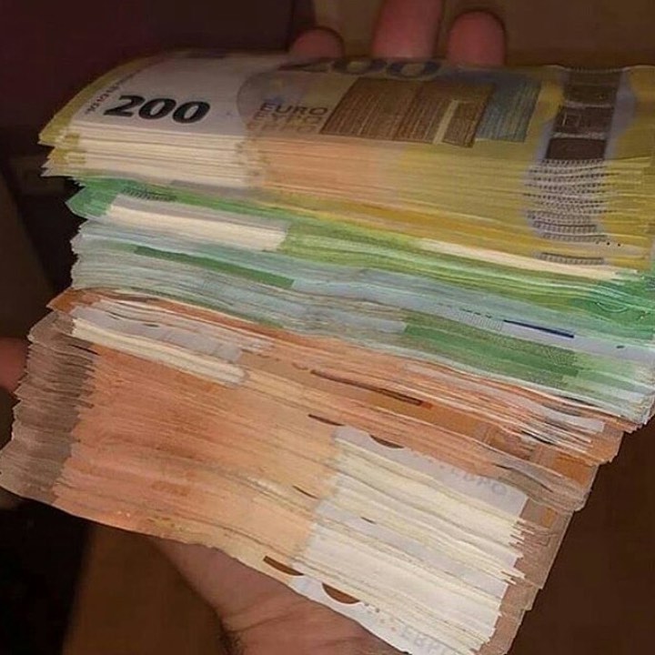 LisaWilliams648's tweet photo. Make money while asleep!!!! With bitcoin investment you can become a millionaire in no time, as you know bitcoin is making a lot of individuals millionaires, no technological advances required, all you need is just a one time start https://t.co/WeeaC17ydm