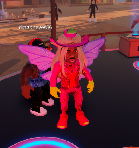 f1shmom's tweet image. yee haw #RobloxPresentsLNX