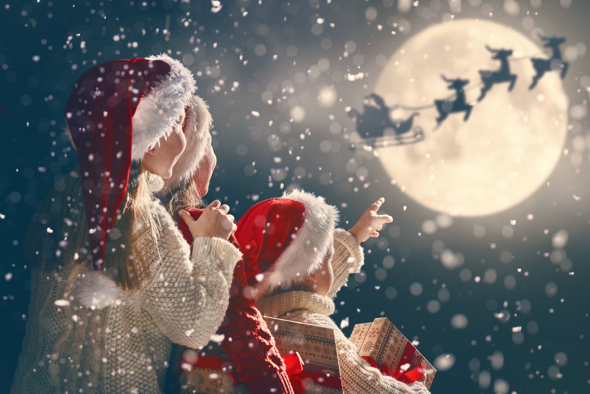 Our Christmas tickets are now on sale. Our website has all the details of what's on offer at Groombridge Place including where to find the wishing tree and Santa on his sleigh!  Family tickets just £25.  Limited tickets available groombridgeplace.com/events/christm… <a href="/TWellsTourism/">Visit Tunbridge Wells Tourist Info</a> <a href="/VisitKent/">Visit Kent</a>