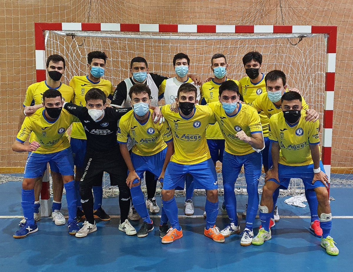 cfsdianense's tweet photo. 🔵 Victoria del C.F.S. Dianense Rte. Mena senior en su desplazamiento a Castalla.
⚽️ Los de Mengual han vencido al C.F.S. Castalla por 1-6, con dobletes de Ferrando, Borja y Ochoa.
Nuestro senior sigue sumando de tres en tres y no se ha dejado ningún punto en lo que va de liga. https://t.co/4rvKtHzD98