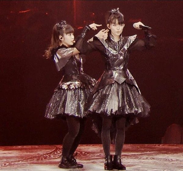 ベビーメタルのtwitterイラスト検索結果 古い順