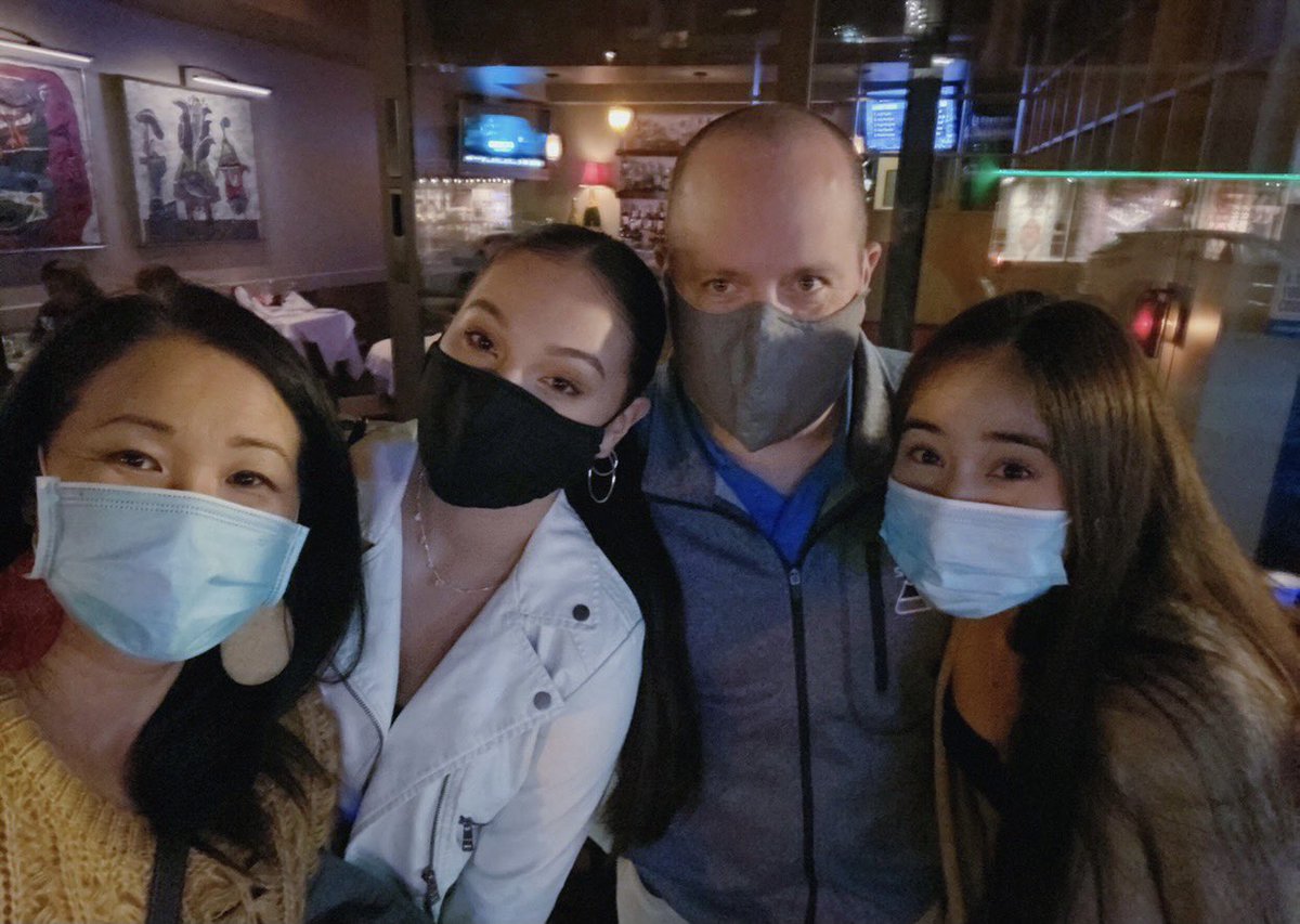 CookWithAmber's tweet image. New videoooo! It is (finally) up on my channel, so go check it out! I took you guys along for a week of gift shopping, birthday dinners, and more!❤️ youtu.be/AW7lOXiVlLk