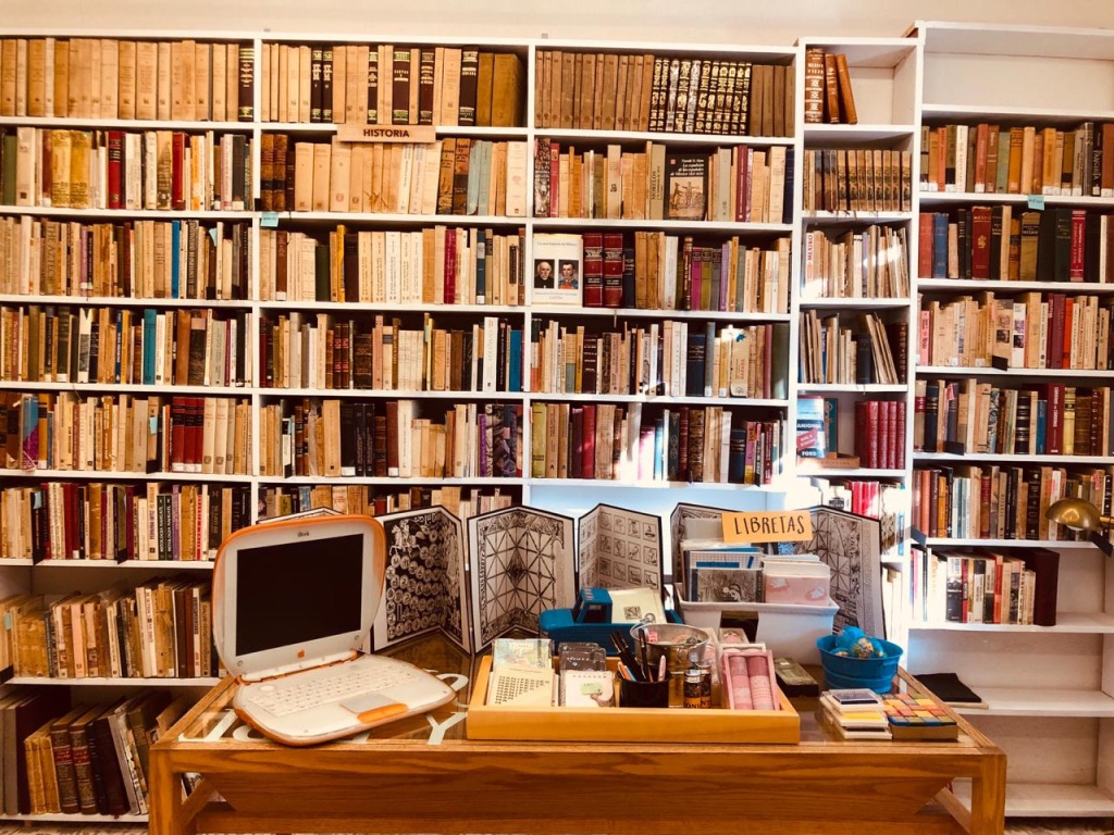 LibrosyAcapulco's tweet photo. Noviembre con libros fabulosos - https://t.co/kFNC9fexu9 https://t.co/LEtgbK7d85