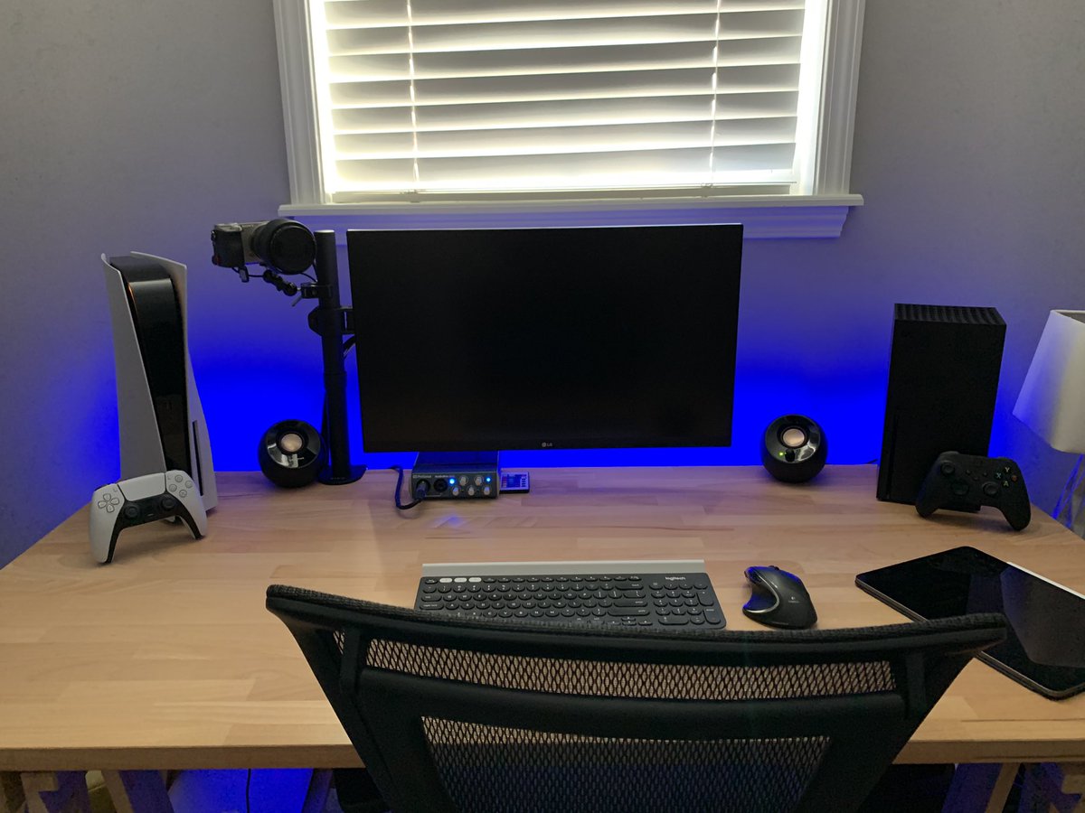 Next gen is officially this gen. Digging this setup! #PS5 #XboxSeriesX