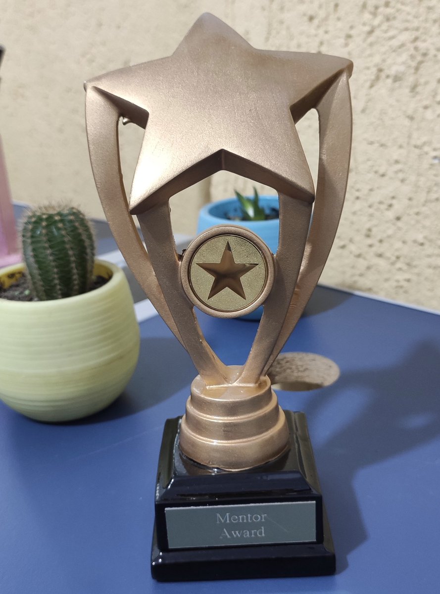 GooglePEProgram's tweet photo. Cheers to Leonan Christopher @YT_Leonan for winning the PE Program’s 2020 Mentor Award! 🏆 Leonan has played a key role in our community, by helping other users become part of the program and supporting them every step of the way 👏👏👏#PESatHOME https://t.co/kEXr05fA3m