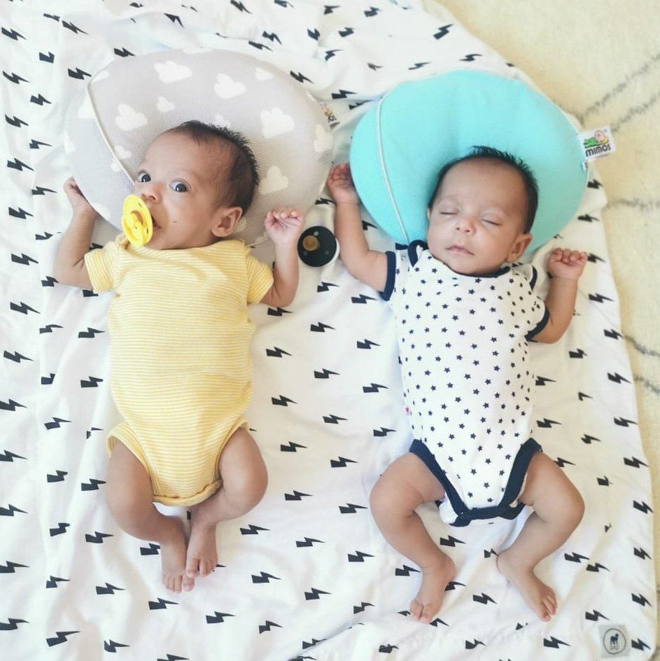 CojinMimosMex's tweet image. Que hermosos bebés  😍 tanta ternura. Para todos los cuates y gemelos, que increíble 🤩 es tener un compañer@ de vida y travesuras 😉. Bonito fin de semana 😎
#cojinmimos #cojinmimosmex #mimospillow #brotherlylove #prematuros